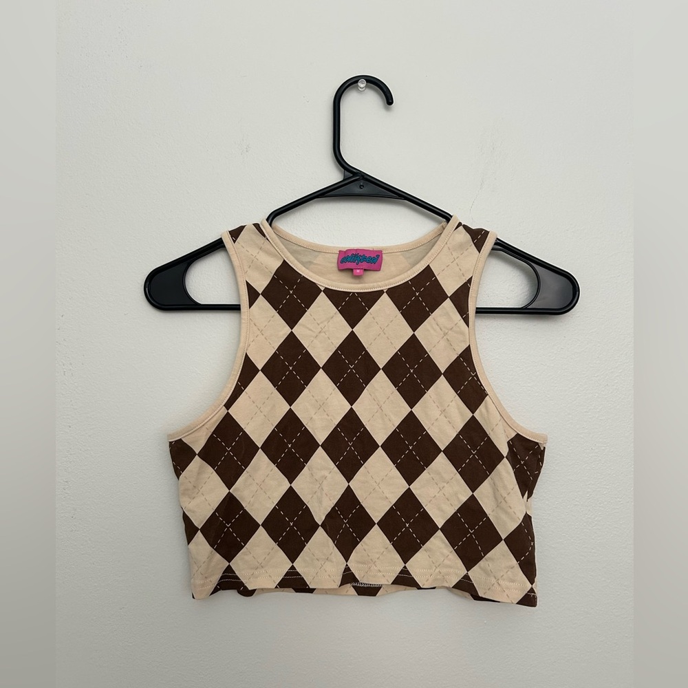 EDIKTED BABY CHINO ARGYLE TANK TOP